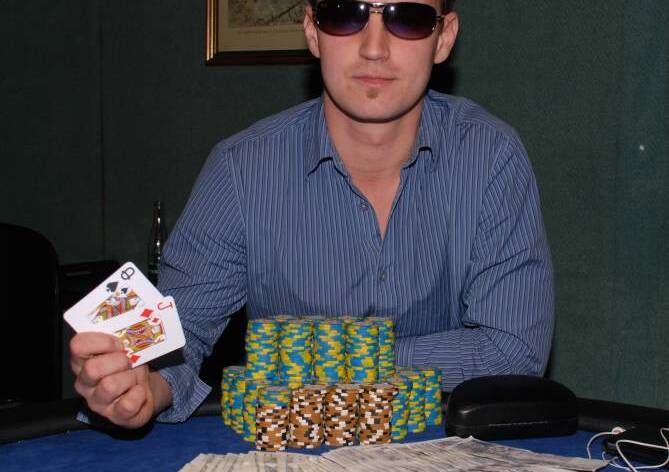 Casino Kartáč: bitvu o půl mega vyhrál Petr Sikora