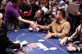 EPT Dortmund – den 2: Obhájci stále ve hře o titul