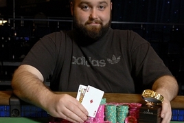 WSOP – Negreanuovi proklouzl pátý náramek mezi prsty
