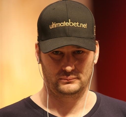 WPT: Phil Hellmuth je venku