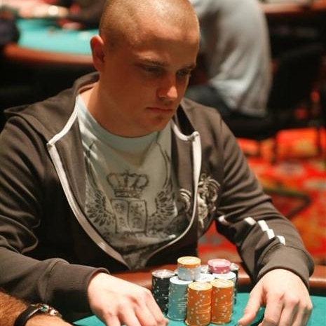 WPT: Deeb, Ferguson a Bloch stále ve hře