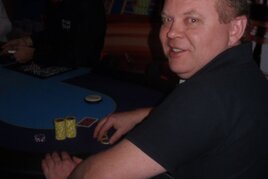 Devil Cup: Komenda zatočil s finalistou WSOP