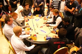 EPT day 4: Škampa chipleaderem ve finále