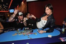 Showdown Poker Club Chodov vás zve 2.8. na OPENING PARTY