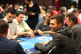 Card Casino a Magic Planet