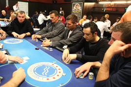 Card Casino a Magic Planet
