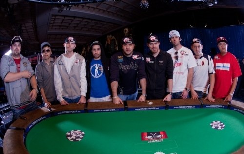 WSOP: Favoritem sázkovek je Kanaďan Duhamel