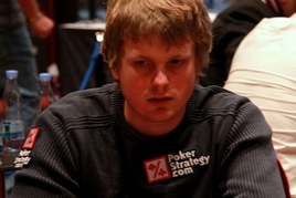 EPT Kodaň: Vojta_R postupuje do třetího dne v TOP10