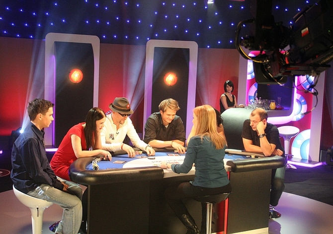 Poker Star: Kristýna Leichtová si poradila s profesionály a odnesla si 250.000 Kč