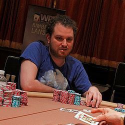 Scott Seiver ovládl konec sezony WPT, v Bellagiu se raduje z vítězství