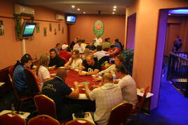 ON-LINE: Forbes Millions, FullHouse, Plzeň