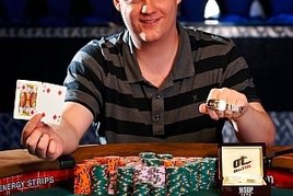 WSOP: Ebanks pořešil Moormana