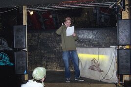 Vítěz ČPT Pešta debutoval jako rapper