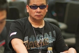 Akce v Macau pokračuje, Johny Chan řádí v cash game
