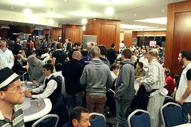 WPT Prague: Do druhého dne postupuje ze dne 1b sedm Čechů