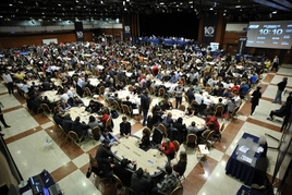 EPT Prague: Ze dne 1A jde dál Jelínek s Hanzlíkem