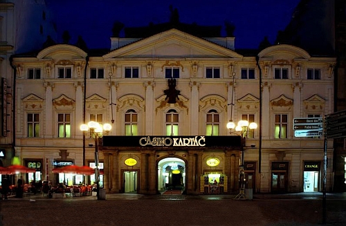 Casina Kartáč Savarin slaví první narozeniny 