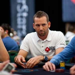Golfista Sergio Garcia si veze z Main Eventu PCA $35.000
