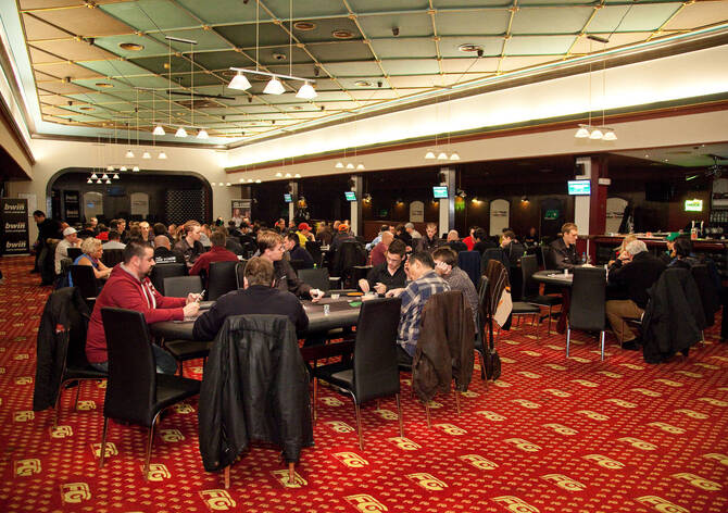 Speciální série turnajů v Poker Areně