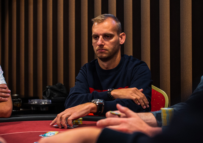 PFS Main Event 4M: Nejlepších 24 hráčů jde do finále!