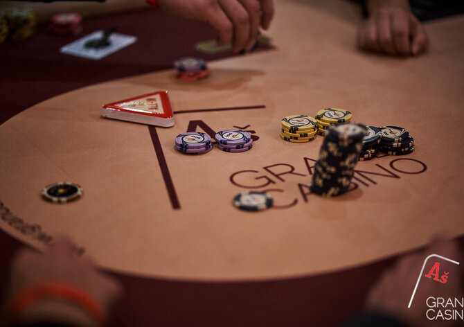 Grand Casino Aš: GRND LIVE V den 1B main eventu a večerní GRND Cooldown