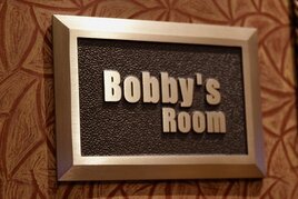 Legendární high stakes Bobby&#039;s Room mění své jméno
