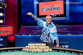 Rozvadovský vítěz opanoval i finálový heads-up. Salas vítězem Main Eventu WSOP