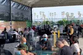 Kasina v Los Angeles otevřela s omezeními, hrát se může jen venku