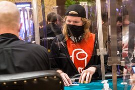 Další heads-up na obzoru: Kometa Landon Tice vs Bill Perkins