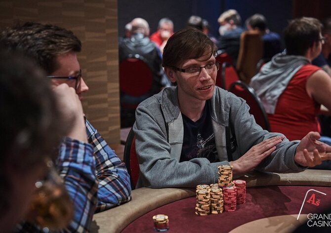 Grand Casino Aš: První flight Kako Cupu zcela zdecimoval Karel Hospodka