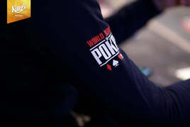 WSOPE Mini Main Event: David Savočka postupuje ze dne 1B