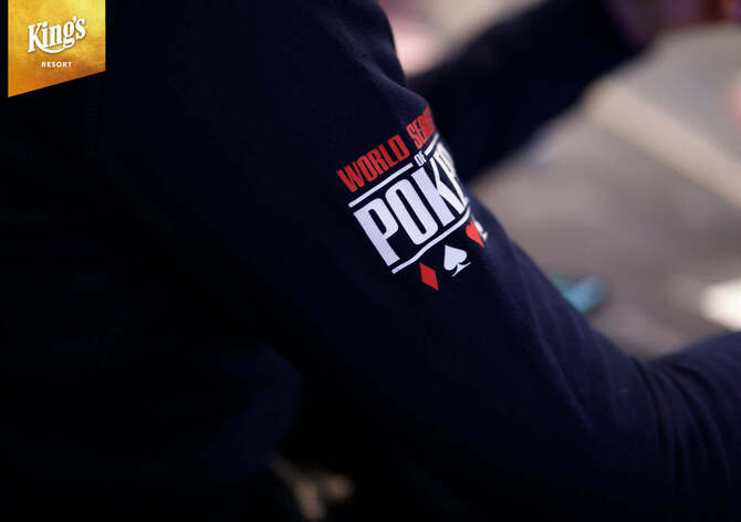 WSOPE Mini Main Event: David Savočka postupuje ze dne 1B