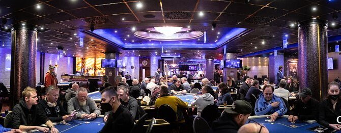 Banco Bratislava: Polská mistrovství a jejich Main Event s garancí €300K jen za €125 odstartoval!