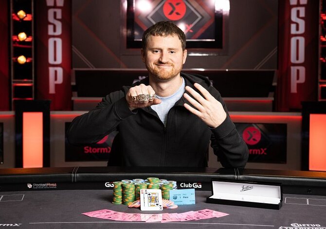 WSOP: Nejrychlejší final table historie - Peters vítězí ve $100K High Rolleru!