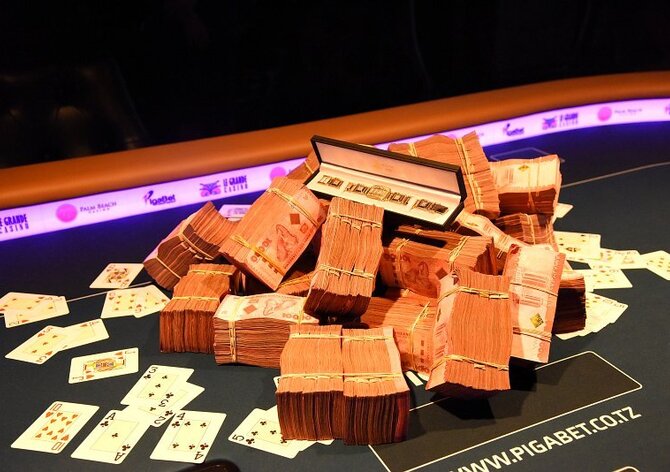 Vegas slaví 8 let! Přijeďte si zahrát o balíček na poker festival do Tanzanie