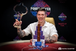 G4G: Trofej z PFS Main Eventu jede do Polska, Adam Siwicki vítězem!