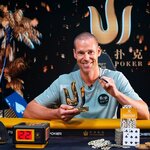 Patrik Antonius kraloval v kyperském &quot;výkopu&quot; za $825.000!