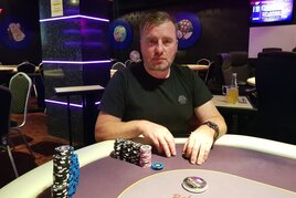 Luka Xmas Pokerfest 5M: V 1B vzali čelo útokem Stoklasa s Carlosem