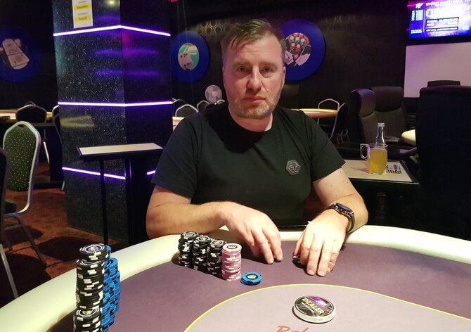 Luka Xmas Pokerfest 5M: V 1B vzali čelo útokem Stoklasa s Carlosem