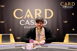 Card Casino Royal: Z dvou blindů až na vrchol pro Červeného