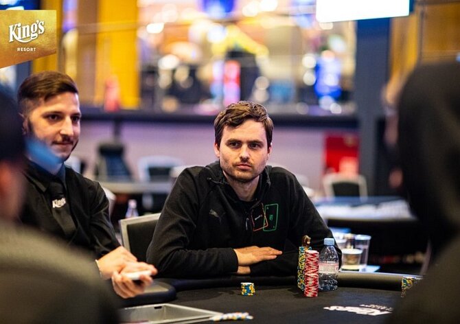 WSOPE: Martin Kabrhel ve finále PLO limitu!