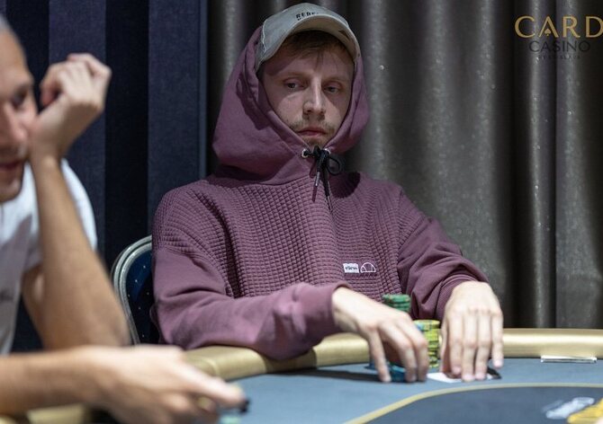 Pedro Poker tour v bratislavském Cardu: (Skoro)chipleader Andrej Desset
