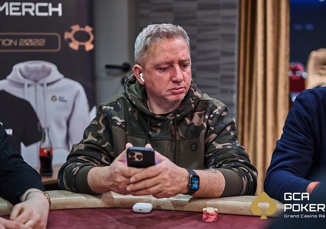 GCA Masters €100K GTD: &quot;DomMarty&quot; a &quot;Maful&quot; vyválčili postup z flightu 1B