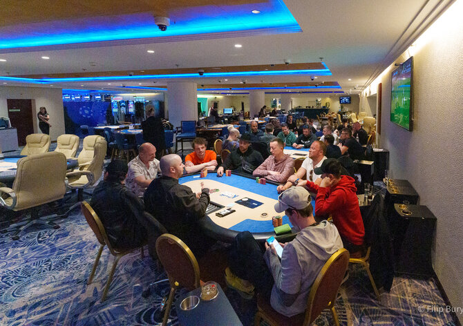 Hilton: Bude se SPO Mini doplácet? Po dvou flightech zatím 49 entries