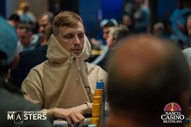Banco Casino Masters #34: Zbývá 16 hráčů - Desset chipleaderem