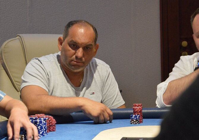 Hilton: Druhý startovní flight Main Event ČPT nejlépe zvládl Zdeněk Mital