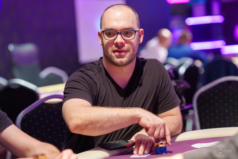 Toni Ravnak