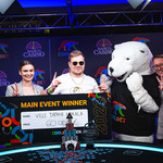 Trofej šampiona Coolbet Open Banco Casina a odměna €60.000 jede do Finska