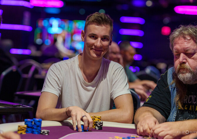 WSOP 2025: Zdeněk Žižka si zahraje semifinálový den &quot;Milionáře&quot;!