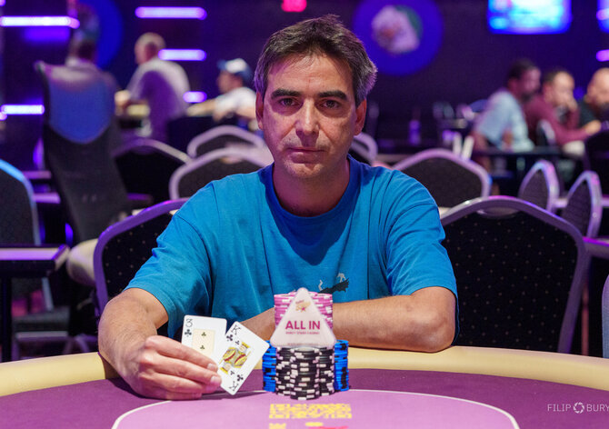 ČPT: Zářijový Main Event uzmul bez dealu Vojtěch Havel